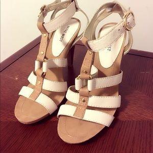 NINE WEST SANDALS